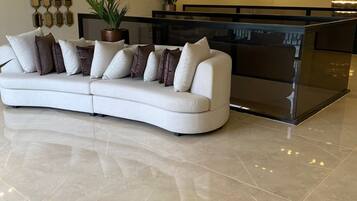 Televisión de pantalla plana