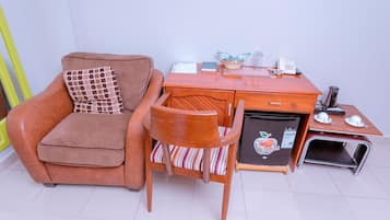 Deluxe Double Room | Desk, free WiFi