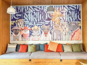 Interior - StayShort - Soothing Studio Apartment in Collective Tower at Dubai Hills (Dubai)