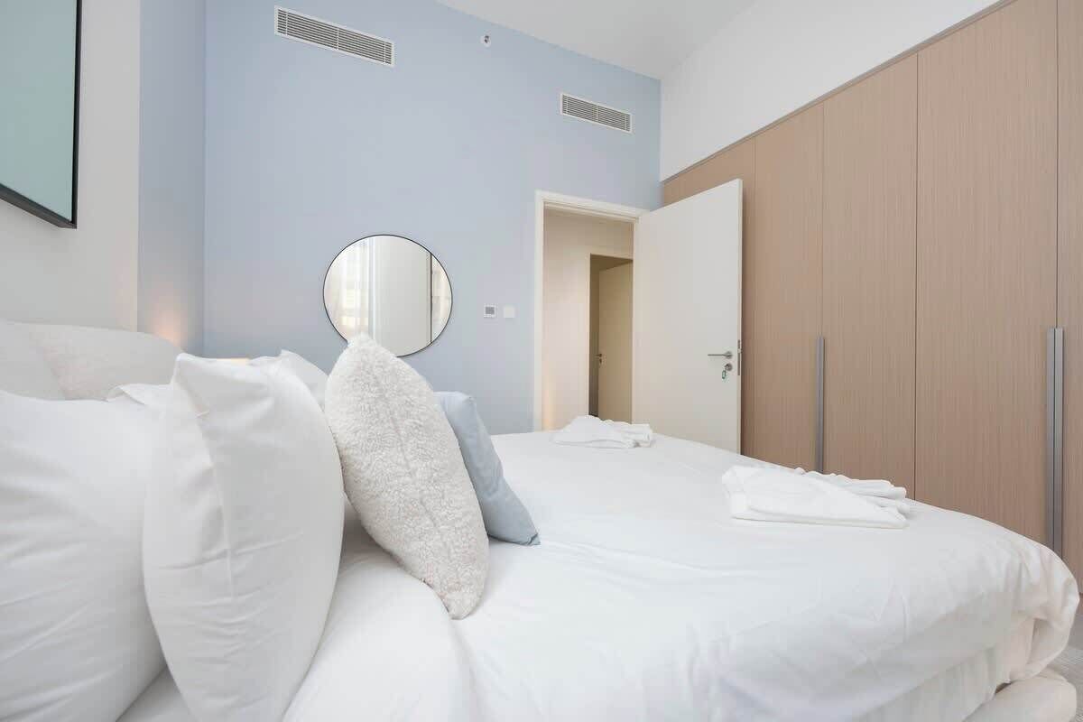 3 bedrooms, desk, iron/ironing board, WiFi