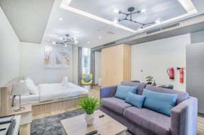 Iron/ironing board, WiFi