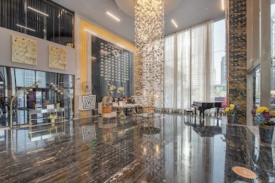 Free housekeeping visits during your stay - StayShort - Remarkable 1BR in JLT - Sleeps 4!