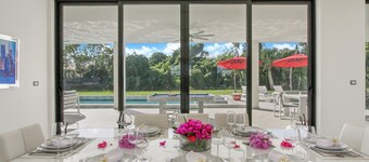 แบรนด์นิว ออลอินคลูซีฟ วิลล่า ใน แคป คานา พร้อม สระว่ายน้ำ จากุซซี่ เชฟ บัตเลอร์ แม่บ้าน รถกอล์ฟ