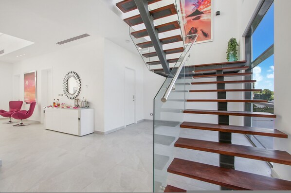 6 bedrooms