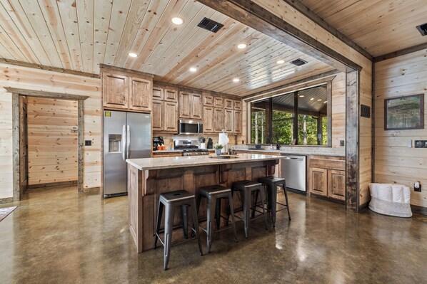 Frigorifero, microonde, forno, lavastoviglie