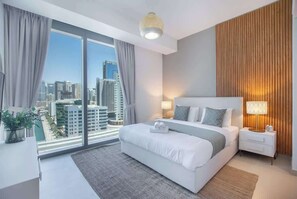 2 bedrooms, iron/ironing board, WiFi