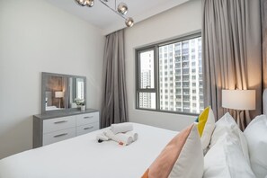 1 bedroom, WiFi - StayShort - Chic 1BR Flat, Stunning Views in Dubai Hills (Dubai Hills)