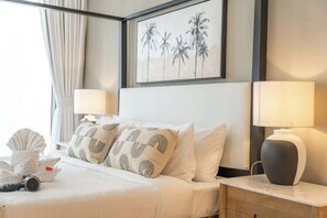 4 bedrooms, iron/ironing board, WiFi