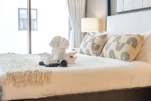4 habitaciones, escritorio, tabla de planchar con plancha y wifi 
