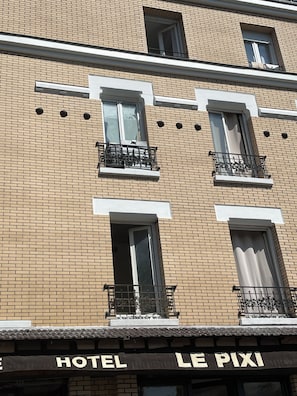 Façade de lâhĂ©bergement