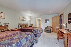 Room, 1 Bedroom | Iron/ironing board, free WiFi - Cm247h Copper Mtn Inn 1 Bedroom Hotel Room (Copper Mountain)