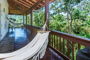 ハウス 2 ベッドルーム | テラス / パティオ