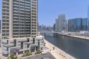 Exterior - StayShort - Artistic 1-Bedroom Apartment perfect for couple at Mayfair Tower, Bu (Downtown/Business Bay)