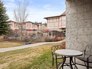 Villa, 3 Bedrooms | Outdoor dining - Villa 1082 3 Bed 3 Bath Full Kitchen 3 Bedroom Villa (Midway)