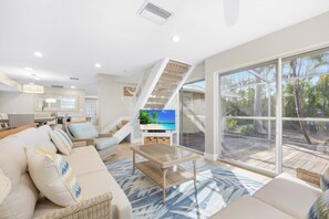 House, 3 Bedrooms | Living area | Smart TV, streaming services - Nerita Garden 3 Bedroom Home (Sanibel)