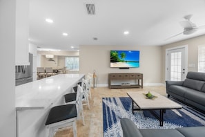House, 3 Bedrooms | Living area - Nerita Garden 3 Bedroom Home (Sanibel)