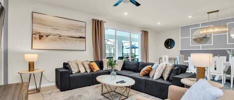 Villa, Mehrere Schlafzimmer | Wohnbereich