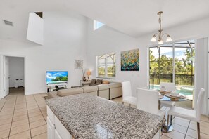 Villa, 6 Bedrooms | Living area - 400viola 6 Bedroom Villa (Davenport)