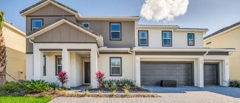 Vila, vários quartos | Fachada