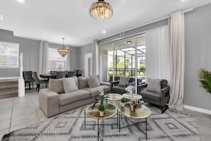 Villa, 5 chambres | Coin séjour