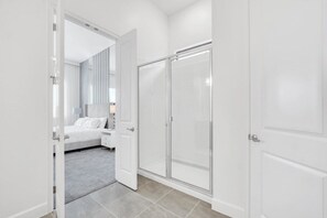 Villa, varias habitaciones | 15 habitaciones, wifi gratis y ropa de cama 