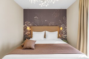 4 habitaciones, tabla de planchar con plancha, wifi y ropa de cama