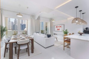 Dining - StayShort - Charming and Cozy 2BR Stay in Dubai Marina! (Marina/JBR)