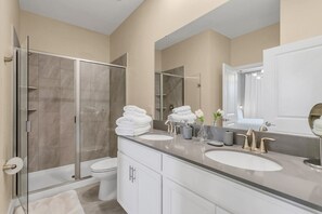 Ferienhaus, Mehrere Schlafzimmer | Badezimmer