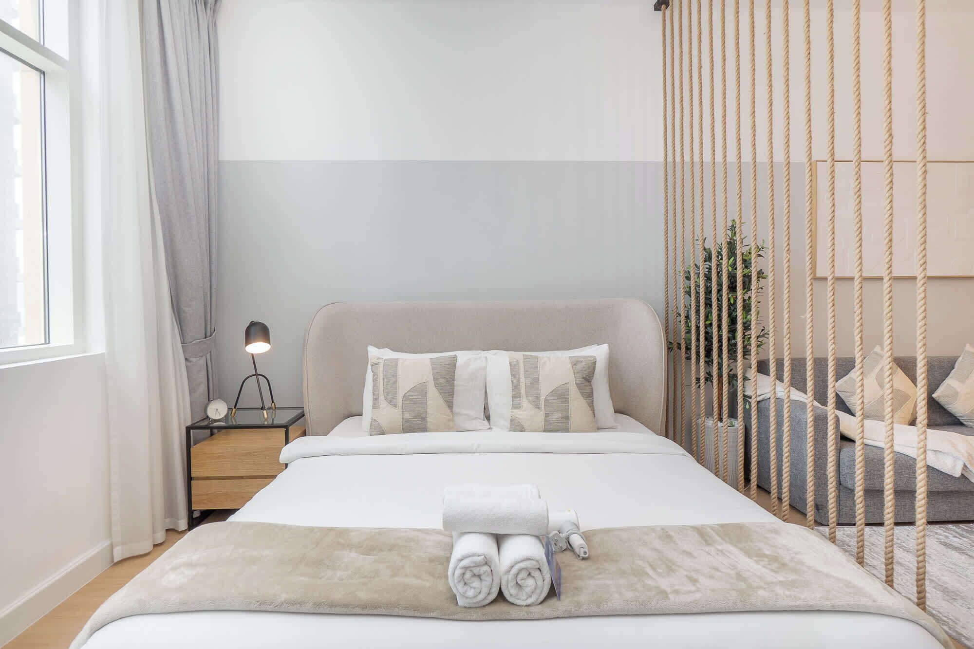 Iron/ironing board, WiFi