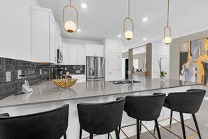 Casa, varias habitaciones | Cocina privada