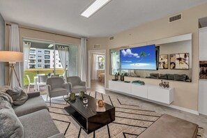 Townhome, 3 Bedrooms | Living area - 3180 Para Unit 101 3 Bedroom Townhouse (Kissimmee)