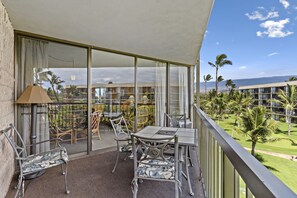 Condo, 1 Bedroom | Outdoor dining
