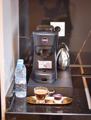 Caffè e/o macchina per il caffè