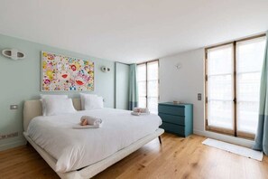 2 bedrooms, Internet, bed sheets