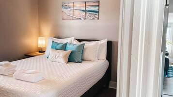 3 bedrooms, iron/ironing board, travel cot, free WiFi
