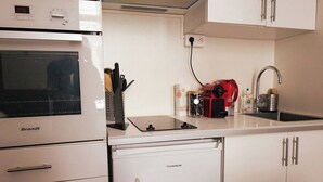 Uklassifisert bilde, 4 av 6, knapp