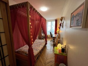 4 bedrooms, internet - In the Heart of Paris - Spacious 153 m² (Paris)