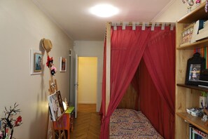 4 bedrooms, internet - In the Heart of Paris - Spacious 153 m² (Paris)