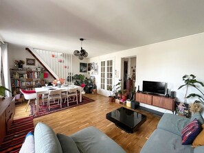 Fernseher