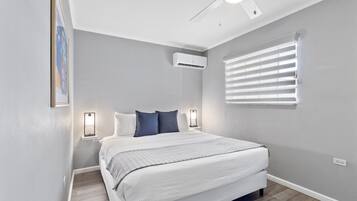 House (4 Bedrooms) | Property amenity