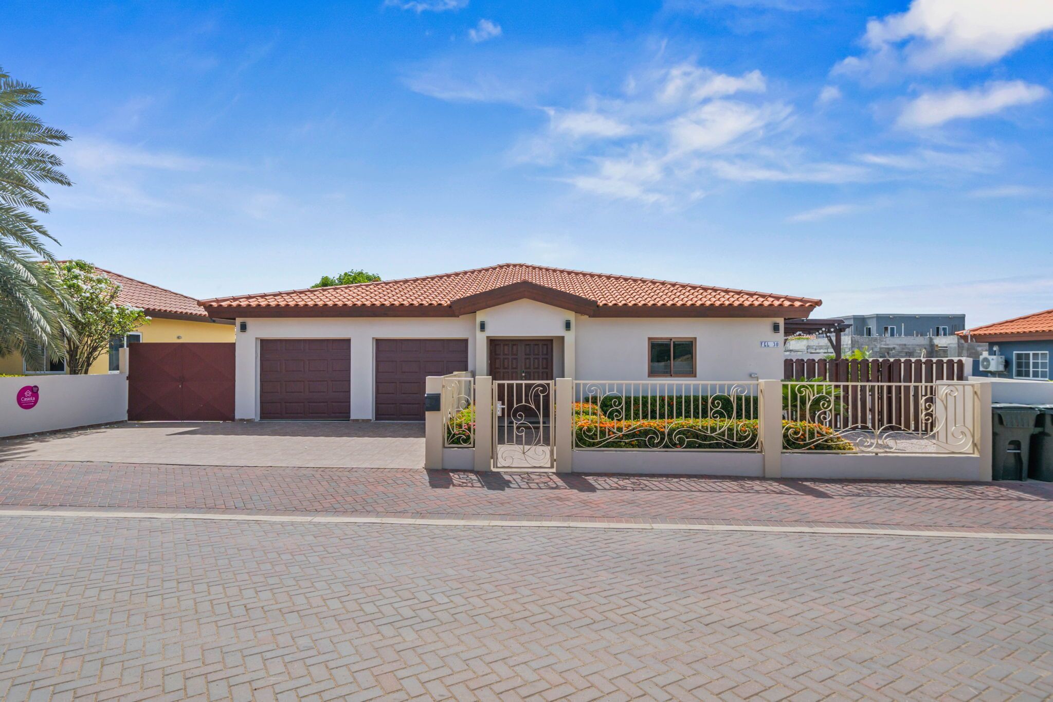 House (3 Bedrooms) | Kemudahan hartanah