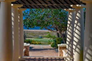 House (5 Bedrooms) | Property amenity