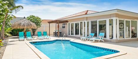 House (3 Bedrooms) | Front of property