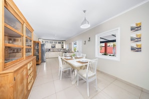 House (4 Bedrooms) | Property amenity