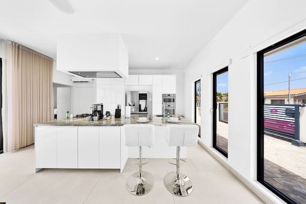 Σπίτι (4 Bedrooms) | Παροχή καταλύματος