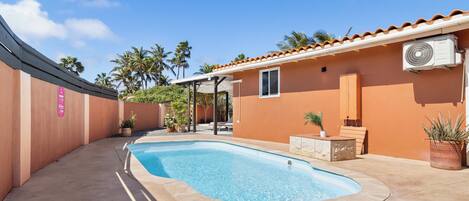 House (3 Bedrooms) | Front of property