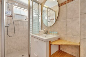 House (3 Bedrooms) | Property amenity - Tibushi 1 (Noord)