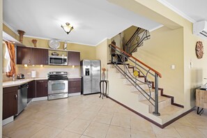 Studio (3 Bedrooms) | Accommodatievoorziening