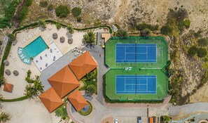 Studio (3 Bedrooms) | Property amenity