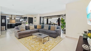 Huis (4 Bedrooms) | Accommodatievoorziening